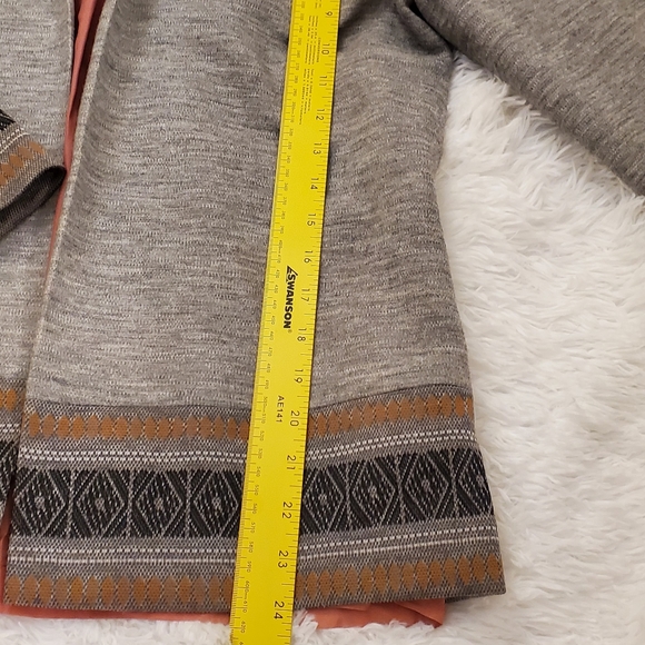 Fred Rothschild Grey Knit Jacket Embroidered Edge - Picture 3 of 9